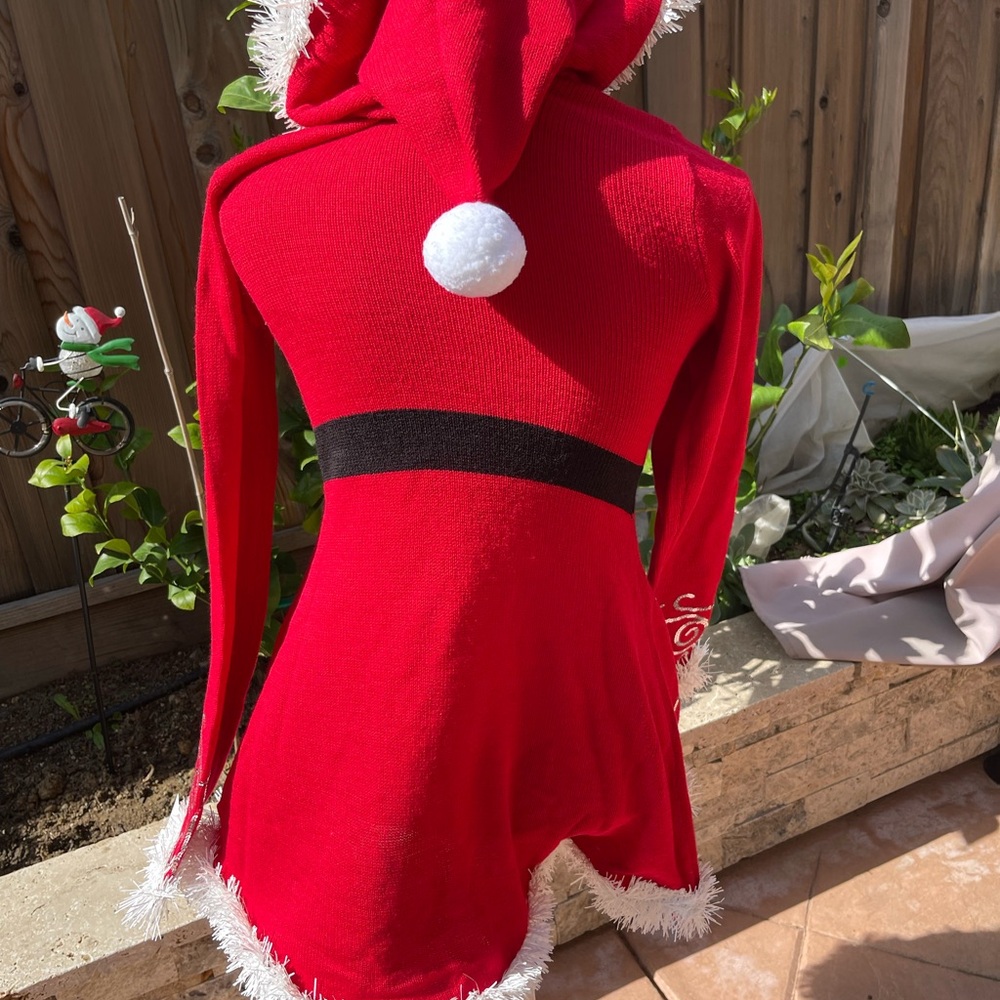 New! Flattering and Festive Christmas Red Hooded Jacket with White Fringe. Small - Picture 4 of 5